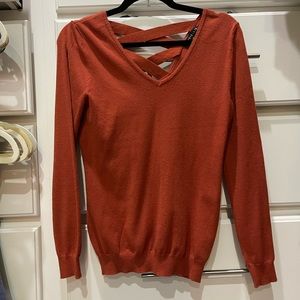 Sweater size S